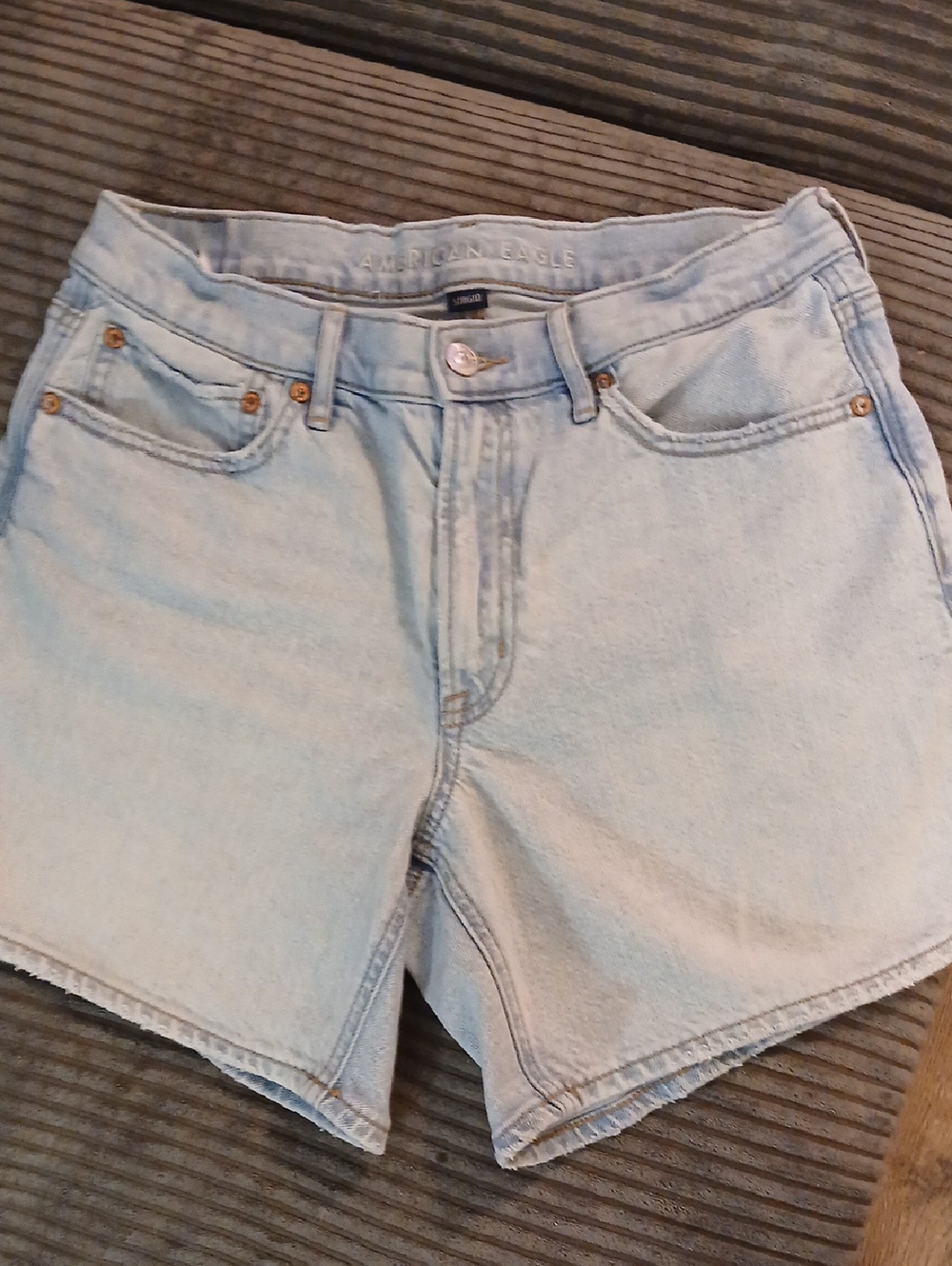 American Eagle Outfitters Strigid Light Wash Denim Shorts